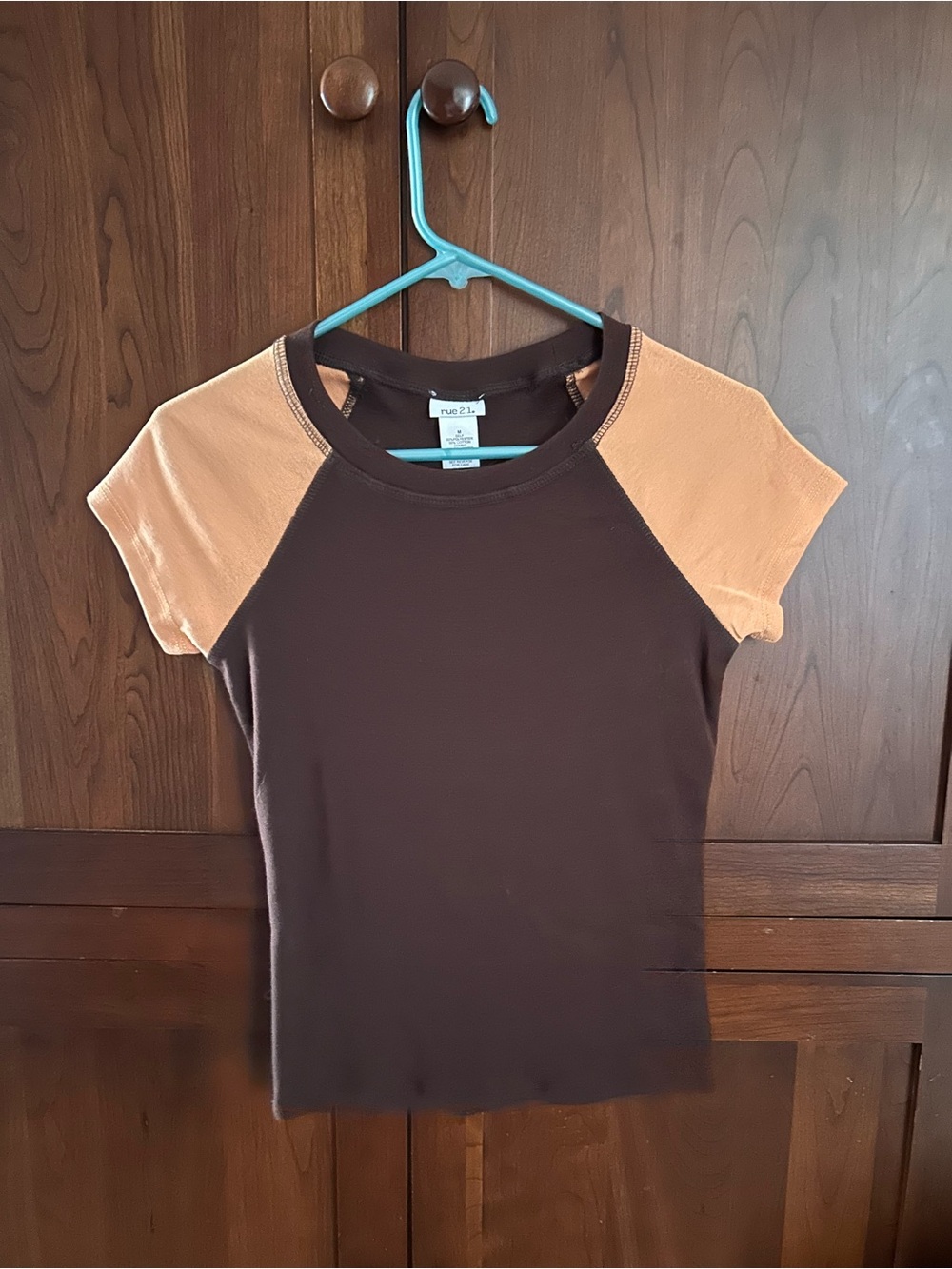 Rue21 Two-Tone Raglan Tee in Brown and Tan